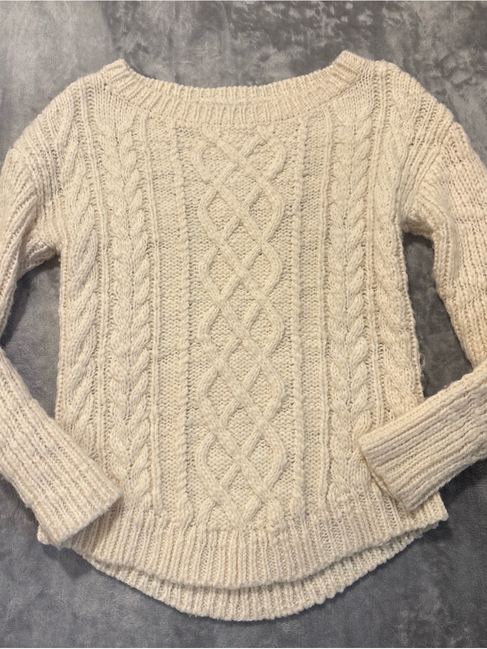 Banana Republic Cream Cable-Knit Scoop Neck Sweater